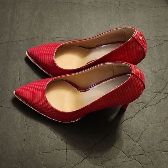 BCBGGENERATION  HALLIX POINTY-TOE STILETTO PUMPS - Picture 8 of 16